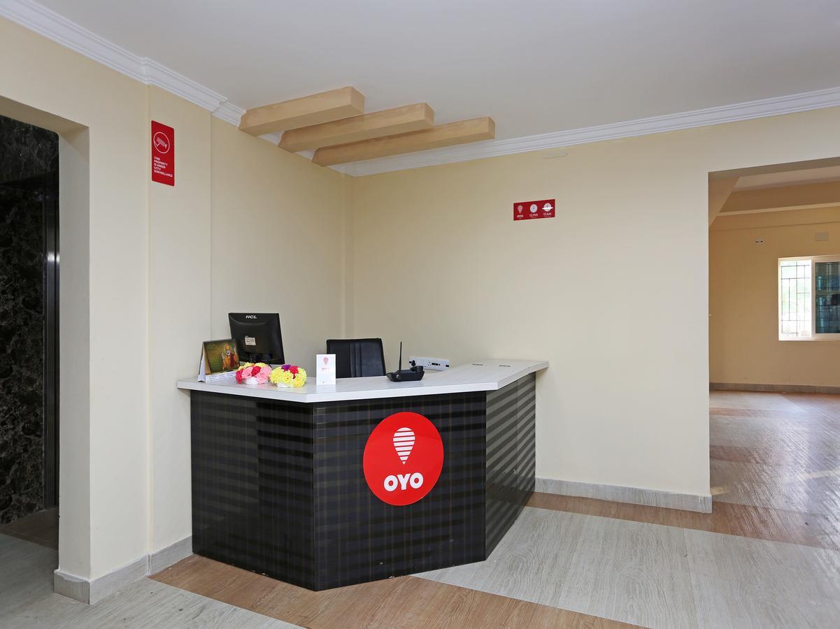 Oyo 11343 Hotel Sai International Бхубанешвара Экстерьер фото