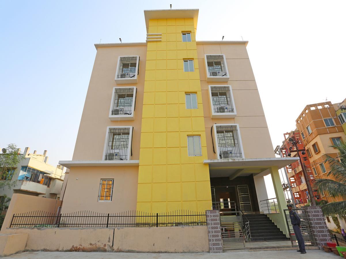 Oyo 11343 Hotel Sai International Бхубанешвара Экстерьер фото