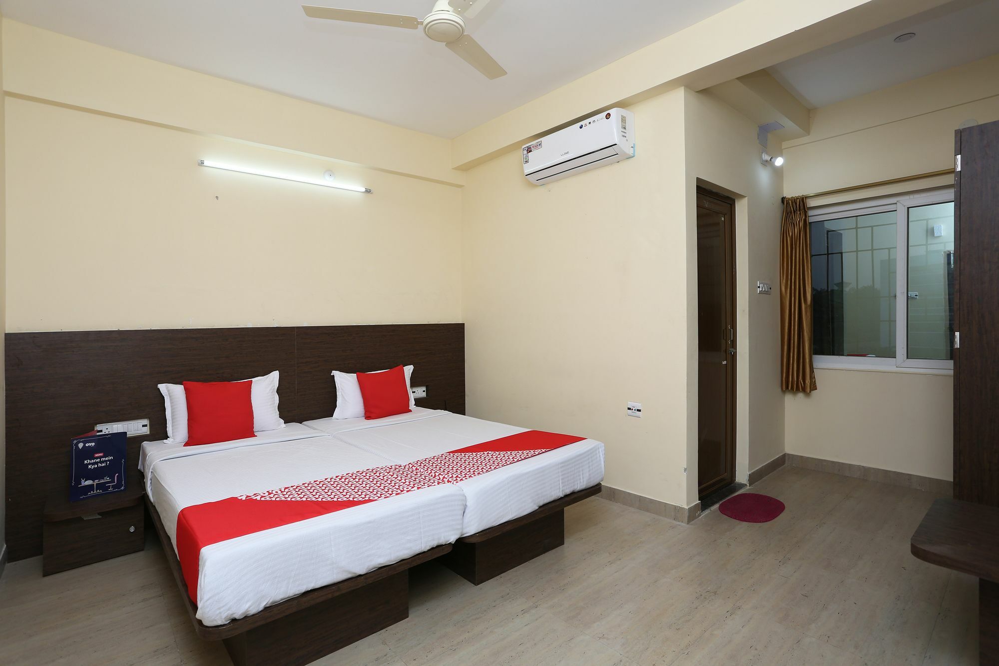 Oyo 11343 Hotel Sai International Бхубанешвара Экстерьер фото